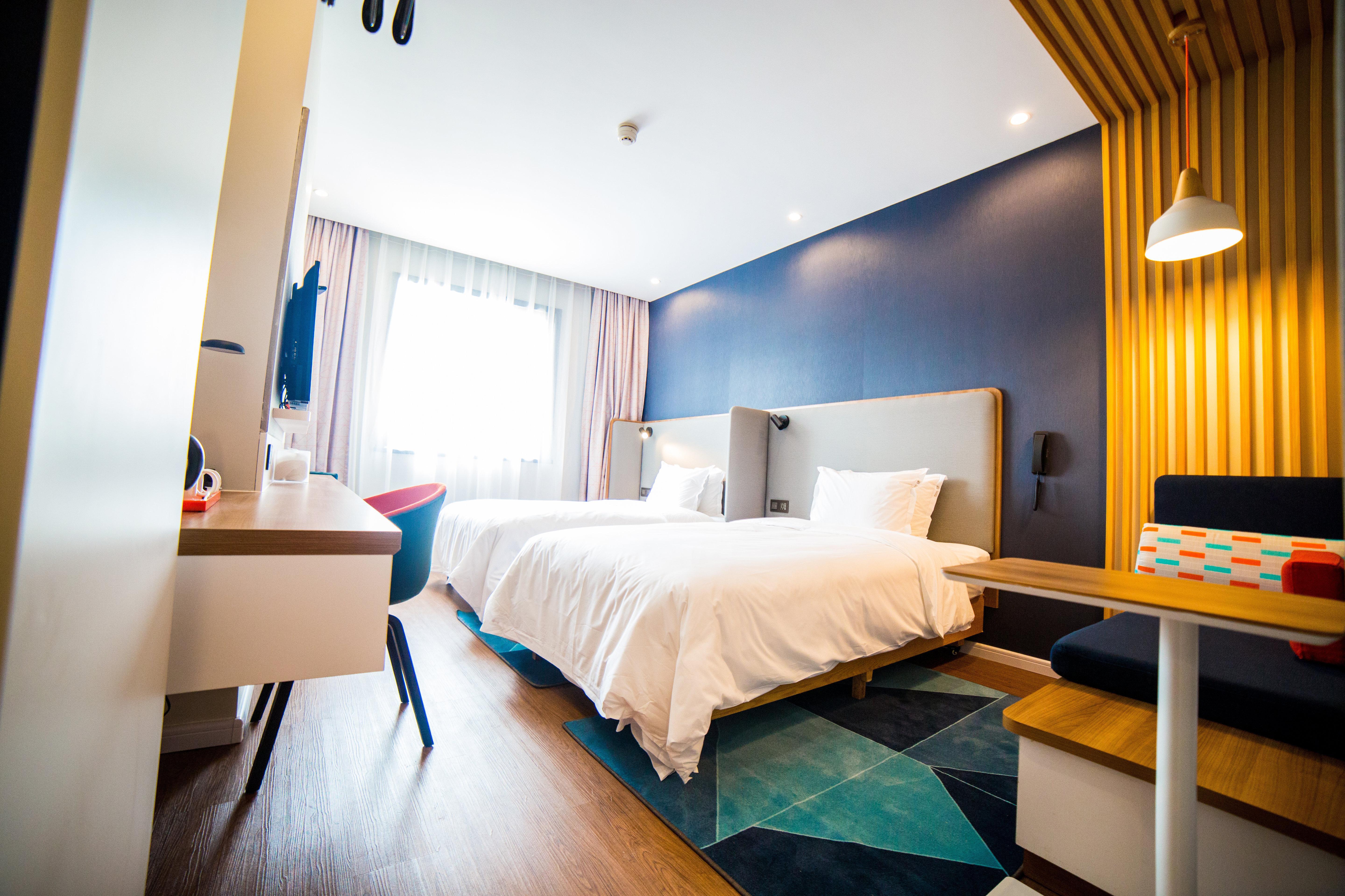 Holiday Inn Express Nanjing Xuanwu Lake By Ihg Exterior photo
