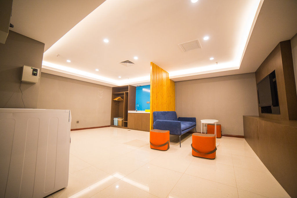 Holiday Inn Express Nanjing Xuanwu Lake By Ihg Exterior photo